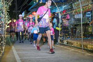 BIB: 1630, 18530, 052
                            <button type="button" onclick="openModal(24677875)" class="btn btn-primary btn-sm float-right btn-popup" data-toggle="modal" data-target=".modal-high-quality">
                        <i class="fas fa-shopping-cart"></i> Add to Cart
                    </button>
                                            <button type="button" onclick="isThisMe(24677875, true)" class="btn btn-success btn-sm float-right btn-popup btn-isme hidden" data-toggle="tooltip" data-placement="bottom" title="นี่คือรูปของคุณใช่ไหม คลิกที่นี่เพื่อเอาเข้าอัลบั้ม">
                        <i class="fas fa-plus"></i> Add to album
                    </button>
                    <button type="button" onclick="isThisMe(24677875, false)" class="btn btn-warning btn-sm float-right btn-popup btn-isnotme hidden">
                        <i class="fas fa-ban"></i> Remove from album
                    </button>